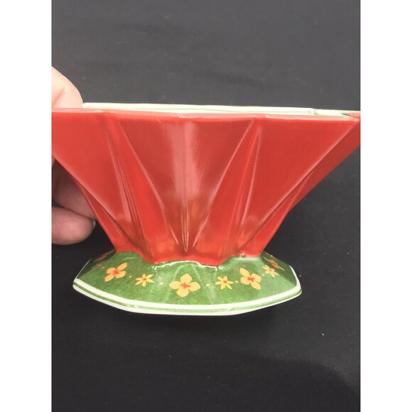 Villeroy & Boch 1748 Toys Fantasy Collection Ceramic Bowl Red 8 pointed octagon - Picture 4 of 10